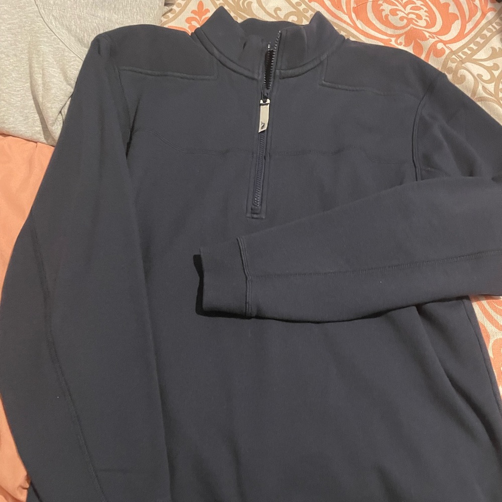 Vineyard vine mens pullover